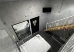 Location vacances Seville - Hostal Avenida Andalucia - Solo Adultos-2