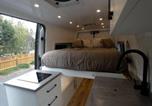 Camping États-Unis - 2022 Mercedes Campervan with Electric Bikes-4
