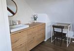 Location vacances Ruiselede - Bnb The Attic - Spacious air-conditioned attic room-4