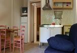 Location vacances Piscinas - Residence with pool near the sea-3