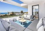 Location vacances  Ponta da Piedade - Stunning ocean view luxury villa-3