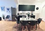 Location vacances Hambourg - Central City Apartment for 8 in Hamburg-3