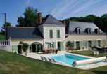Hôtel Mosnes - Le Manoir Des Prés Chambres d'hôtes-1