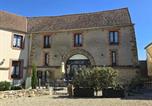 Location vacances Rambouillet - Gîte spacieux près de Paris avec terrasse et parking - Fr-1-527-41-1