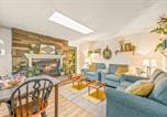 Location vacances Rochester - Bright, Updated Waterfront Cottage Pets Welcome!-3