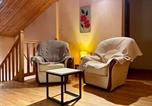 Hôtel Chaudeyrac - Chambre Lilas à Alleyras - Animaux admis, Table d'hôtes, Terrains spacieux - Fr-1-582-514-3