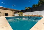 Location vacances Vauvert - Loft des Cigales-3