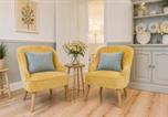 Location vacances  Gare de Burnley - Contractor Burnley Newly Modernised Sleeps 4-2