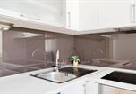 Location vacances Dugopolje - Nice Apartment In Podstrana With House Sea View-2