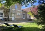 Location vacances  Seine et Marne - Les Douves, charmante dépendance du château-1