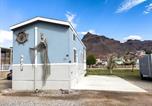 Location vacances Needles - Siren's Adventure Riverfront Cottage Nb31-3
