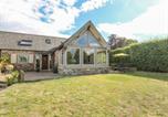 Location vacances  Gare de Chesterfield - Swallows Barn-1