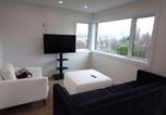 Location vacances Vancouver - Stylish Vancouver Townhouse 2br Family-Friendly Comfort-1