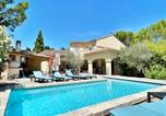 Location vacances Althen-des-Paluds - Villa Althen-2