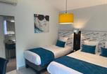 Hôtel Lissieu - Contact Hôtels Les Pierres Dorées-2