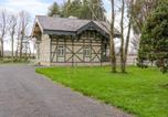 Location vacances Athlone - Swiss Cottage-2