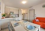 Location vacances  Province de Sassari - Modern apartment for 4 guests near Alghero beach-1