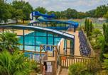 Camping avec Piscine La Flotte - Camping Coeur de Vendée-1