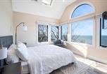 Location vacances Meriden - Coastal Retreat: Waterfront, Deck, Awesome Views-4