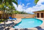 Location vacances Noord - Cozy 2br Apartment, Pool and Bbq-2