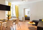 Location vacances Berlin - Cosy Two Br plus Self Checkin plus Street Parking-1