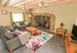 Location vacances Pendine - Little Brook Cottage-4