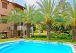 Location vacances Αχαρνές - Villa Karteros with private swimming pool-2