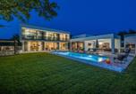 Location vacances Kanfanar - Amazing Home In Modrusani With Sauna-1