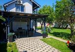 Location vacances Osječko-Baranjska - Apartman - sobe Corina-blizu Osijeka-2