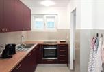 Location vacances Markarska - Nice Apartment In Makarska With Wifi-2