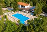 Hôtel La vallée des roses - Ostrova Holiday Village-1