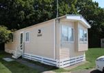 Location vacances Ringwood - 1. Forest Edge 2 Bedroom Statement Caravan-1