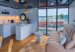 Hôtel Valence - Houseboat, Balnéo, Rooftop 360°, vue Rhône sunset-4