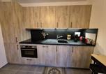 Location vacances Arâches-la-Frasse - Appartement neuf 2 chambres avec parking, rez-de-jardin - Fr-1-836-52-4