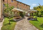 Location vacances Citerna - Rustic Holiday Home in Citt di Castello with Swimming Pool-3