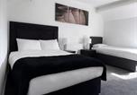 Location vacances Ponteland - Apartment Sleeps 7 with Free Parking-1