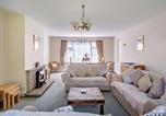 Location vacances Shanklin - 4 Bed in Shanklin Ic068-2