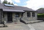 Location vacances Llanfair Pwllgwyngyll - Bryn Eira Tack Room-1