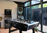 Location vacances Warneton - Luxueuse villa rénovée avec parking et climatisation à Marcq-en-Barœul - Fr-1-510-226-3