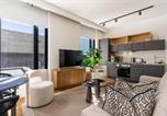 Location vacances Gold of Africa Museum - Cape Town City Luxury Apartments-1