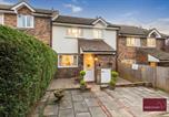 Location vacances Godalming - Guildford - Two Bedroom House with Garden-1
