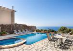 Location vacances Argostoli - Lassi Seaview Villa Private Pool Villa Efrosini Short Walk To Resort Centre-1