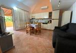 Location vacances Campofelice di Roccella - Villa in recidence a 100 metri dal mare con servizio di piscina a 100 metri vicino Cefalu-3