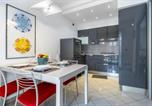 Location vacances Alba - Luce Apartment with free parking-2