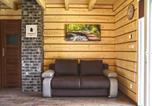 Location vacances Gorzów Wielkopolski - Holiday homes with fireplaces, playground-3