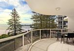 Location vacances Mooloolaba - Zanzibar 404, Sensational 2 Bedroom Oceanview Apartment-4