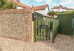 Location vacances Mundesley - Cobbler's Cottage-4