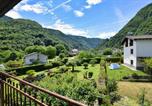 Location vacances Borso del Grappa - Beautiful Apartment In Rocca With House A Mountain View-3