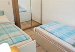 Location vacances Niederkassel - Flats-4u - Cosy, quite & clean apartments in the city ( Apt.4 )-2