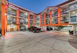 Hôtel Van Nuys - Lyfe Inn & Suites by Aga - Valley-1